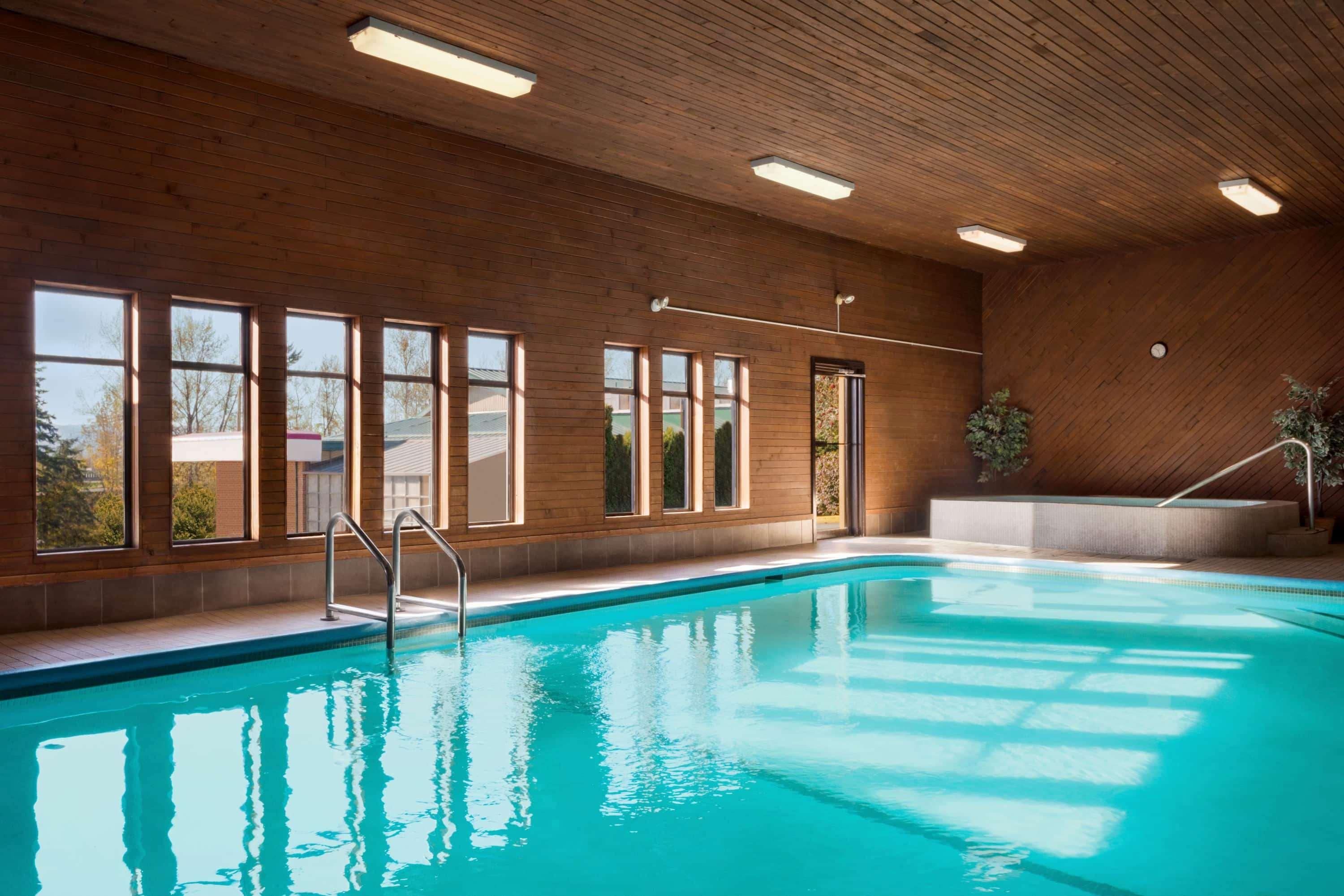 Travelodge By Wyndham Abbotsford Bakerview Zewnętrze zdjęcie