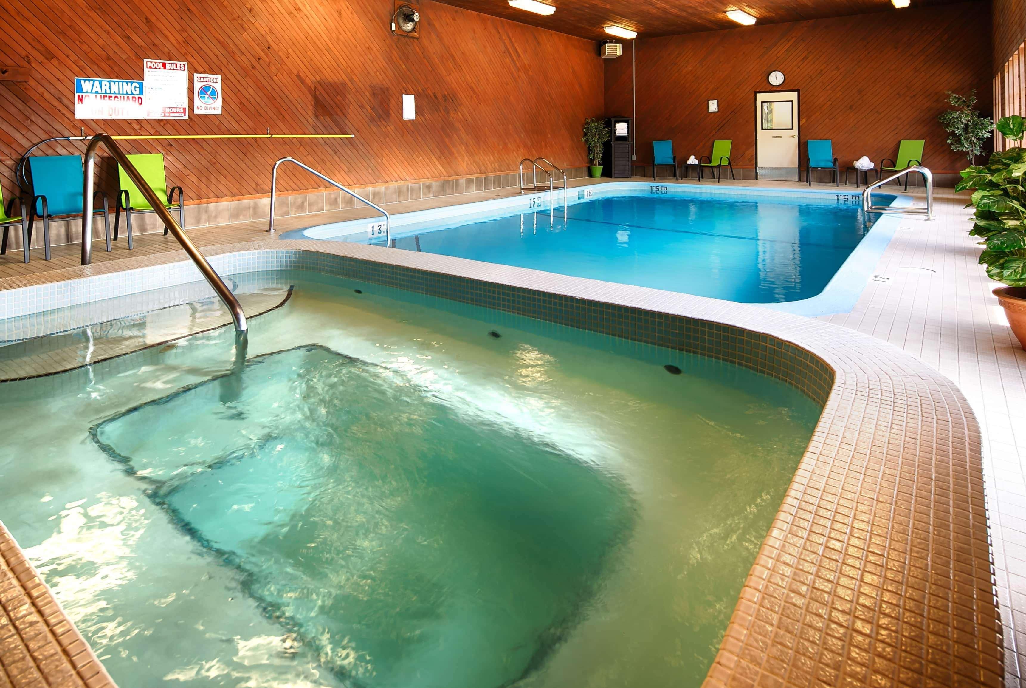 Travelodge By Wyndham Abbotsford Bakerview Zewnętrze zdjęcie