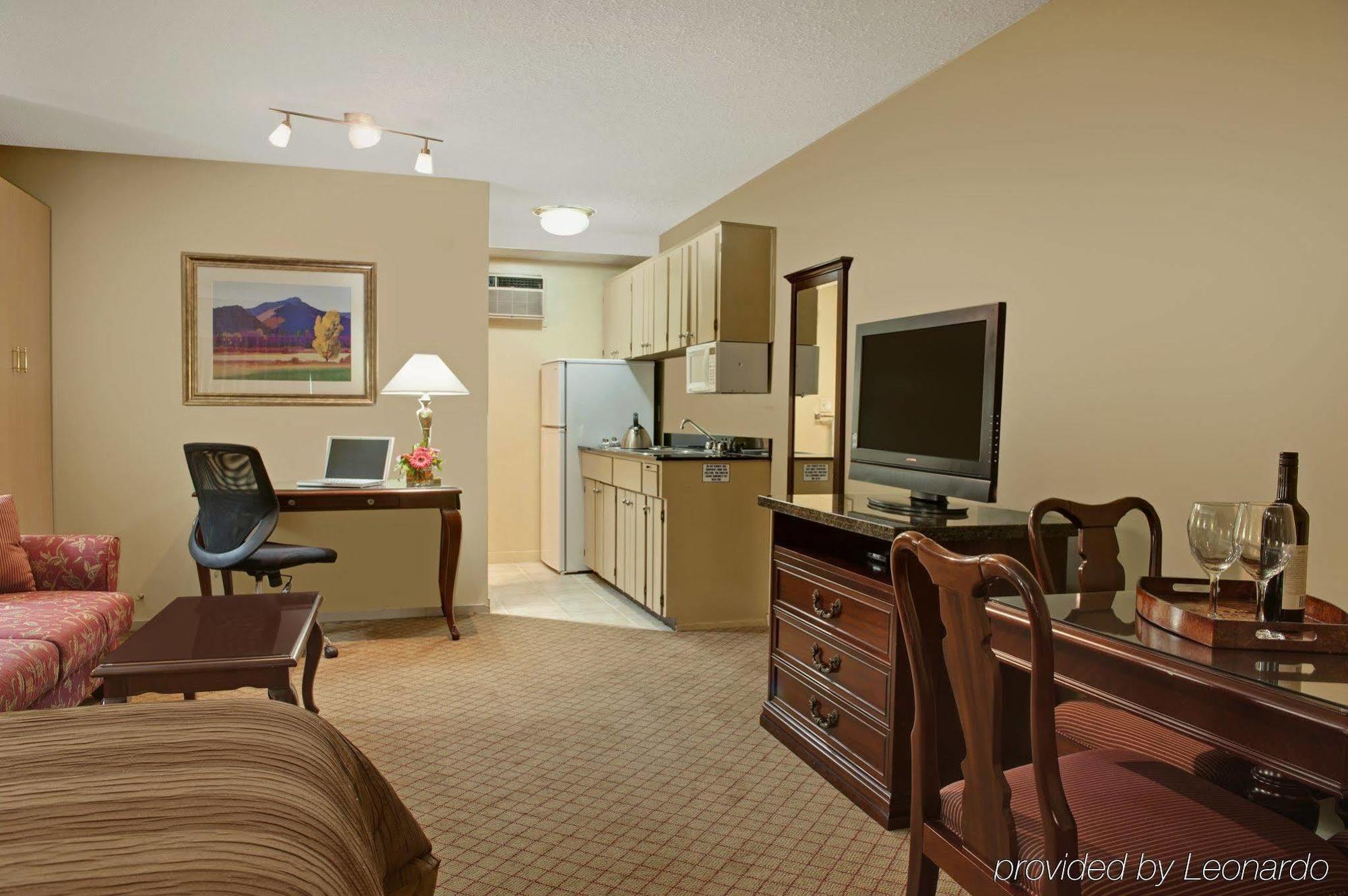 Travelodge By Wyndham Abbotsford Bakerview Zewnętrze zdjęcie